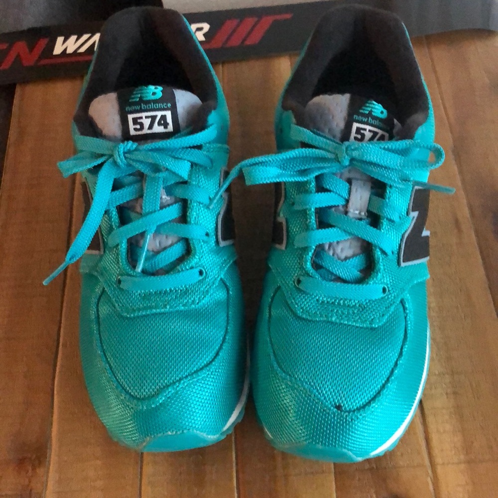 New balance shoes